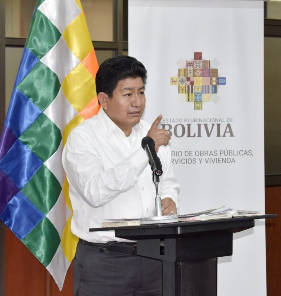 Montaño denuncia golpe de Estado en conferencia de prensa