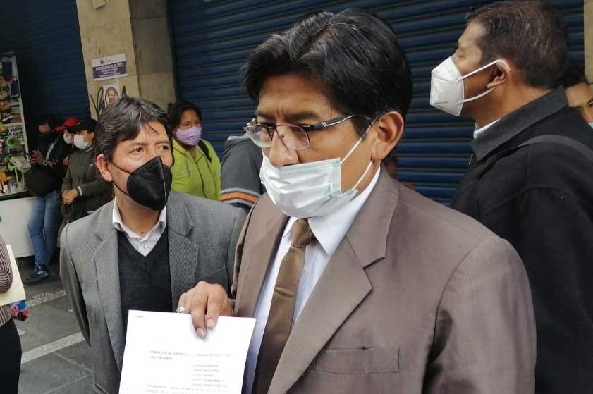 Jesús Vera sentenciado por destrozos a buses PumaKatari