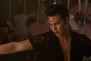 Austin Butler en la película Elvis