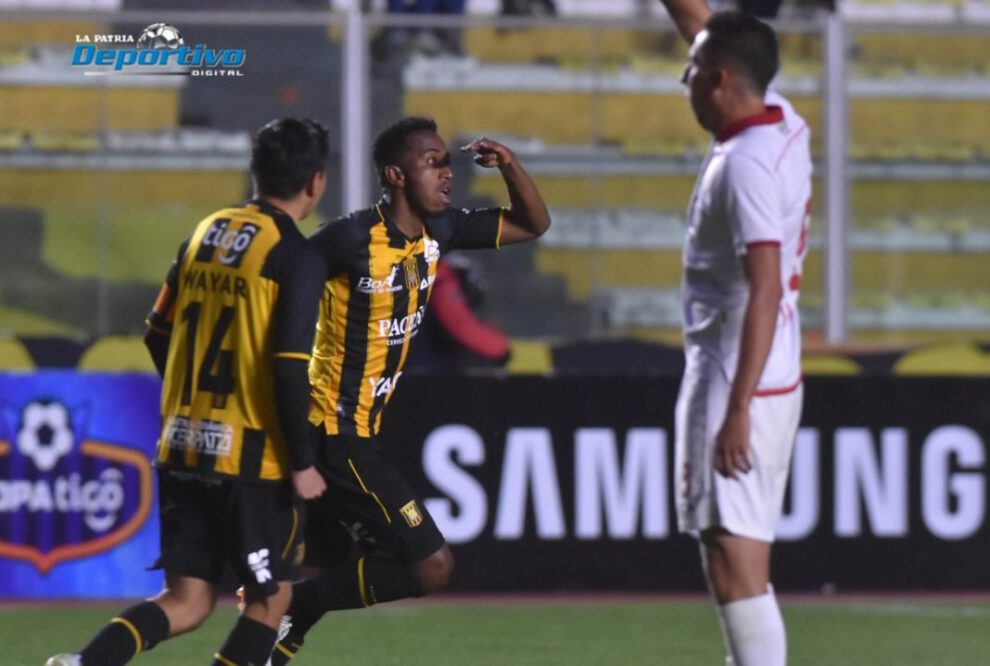 The Strongest derrota a FC Universitario en el Clausura