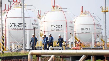 YPFB firma enmienda con Petrobras para mejorar precio de exportación de gas