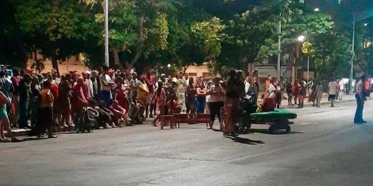 Protestas en Cuba contra los cortes de energía
