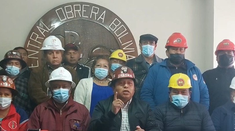 grupos terroristas en Santa Cruz
