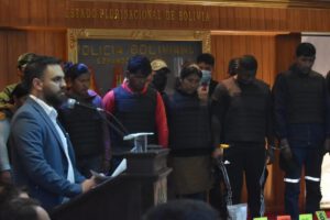 Gobierno acusa a cocaleros de contratar personas para enfrentarse con la Policía