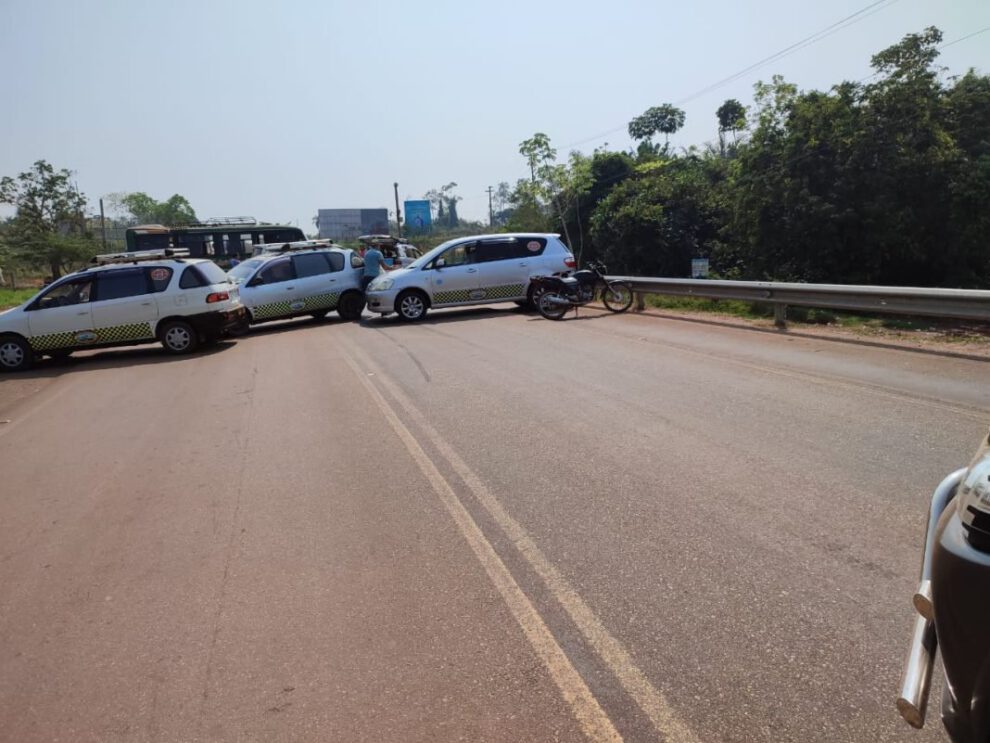 paro cívico Beni exigiendo la construcción de la carretera Trinidad-Guayaramerín