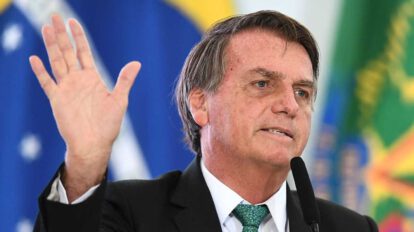 Bolsonaro cuestiona sistema electoral de Brasil