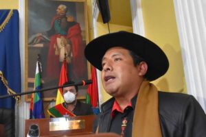 Santos Quispe pide cerrar el mercado paralelo de la coca