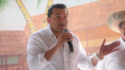 Jhonny Fernández pide a sus secretarios y directores poner a disposición sus cargos