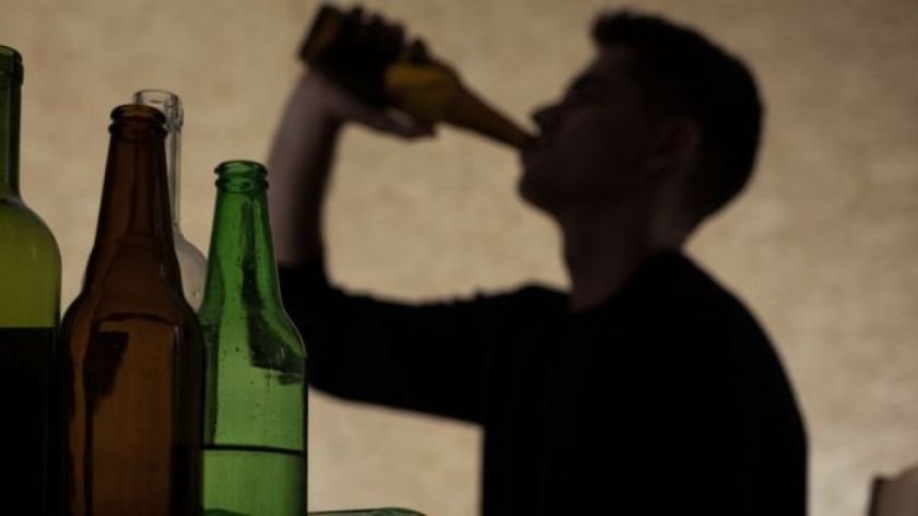 Educador bebidas alcohólicas menores en Sucre