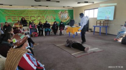 Mujeres cooperativistas reciben capacitaciones sobre salud y seguridad en el trabajo
