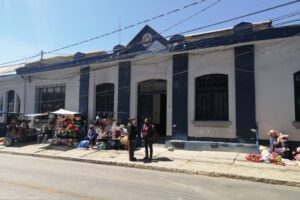 Aduana devuelve predios a la Municipalidad en Oruro