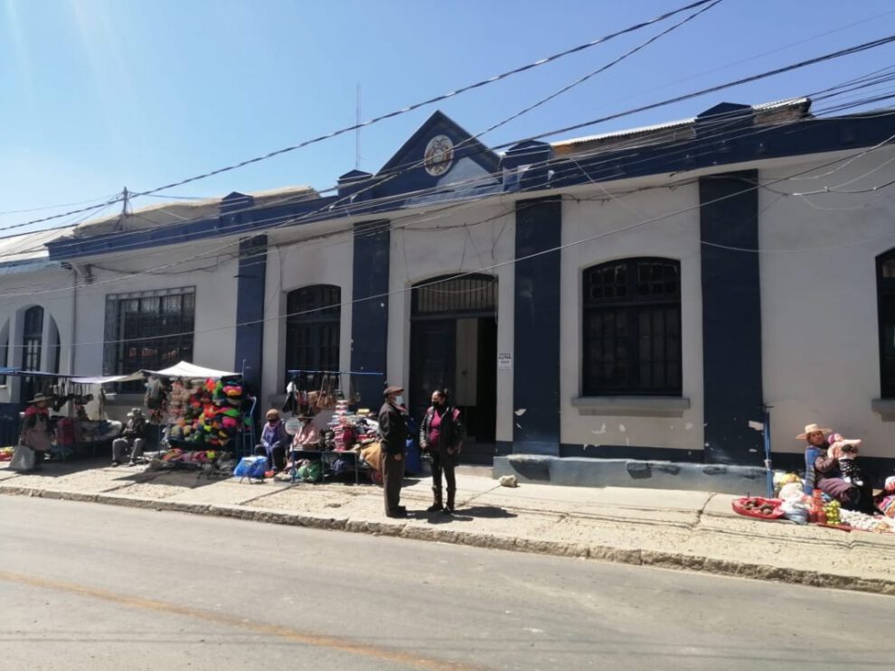 Aduana devuelve predios a la Municipalidad en Oruro