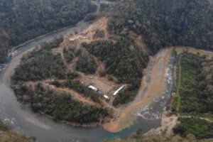 Minería ilegal en el Madidi