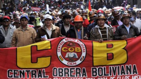 Gran marcha en defensa del Gobierno convocada por la Central Obrera Boliviana