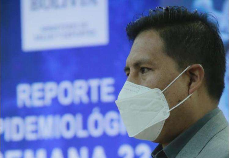 Vacunas anticovid en Bolivia durante el reporte epidemiológico