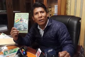 Marcha por paz cocalera convocada por Arnold Alanes