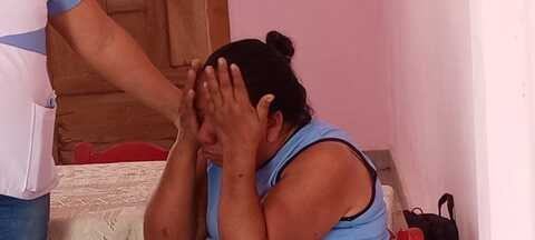 Maestra se disculpa por pedir semen a alumnos