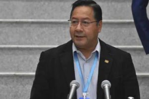 Aprobación del Presidente de Bolivia, Luis Arce