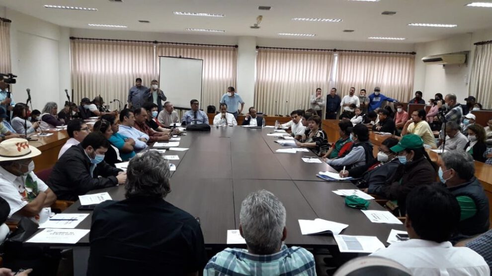 Censo de Santa Cruz y medidas del Comité Impulsor