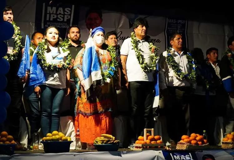 Evo Morales celular extraviado durante acto de campaña