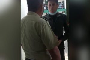 Cobros irregulares en Policía