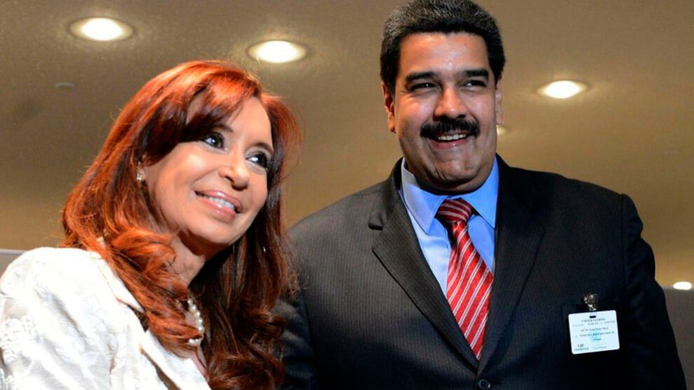 Cristina Fernández y Nicolás Maduro expresan solidaridad en medio de acusaciones de corrupción