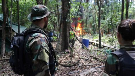 Laboratorio de cristalización de cocaína en Villa Tunari