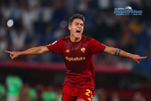 Dybala en la Roma anotó dos goles en el triunfo ante el Monza