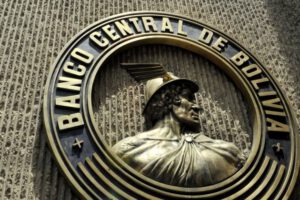 Inspección de reservas de oro en el BCB