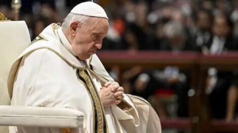 Papa Francisco insiste en tolerancia cero con agresiones sexuales