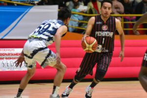 Calero iguala la serie en la ronda final de la Libobásquet