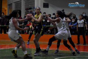El torneo Libofem se pone interesante por la entrega de las basquetbolistas