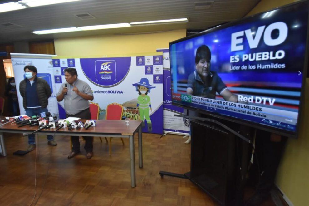 Henry Nina niega reunión con Evo Morales