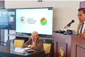Incremento de impuesto a bebidas afectará la economía boliviana
