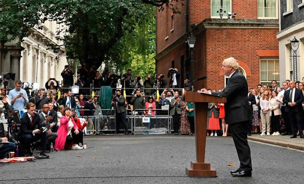 Boris Johnson se despide en Downing Street