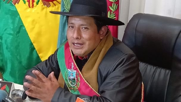 Santos Quispe liberado del proceso penal por consumo de bebidas
