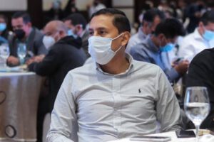 denuncia contra exsecretario de Salud en Santa Cruz