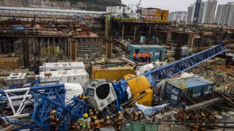 Caída de una grúa en Hong Kong