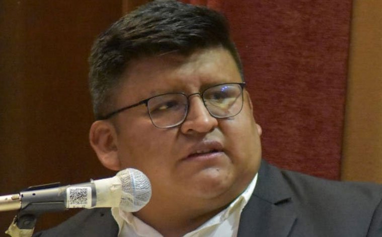 Investigación contra ejecutivo de la FUL