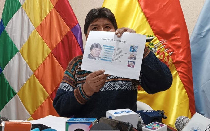 Evo Morales acusa a las Fuerzas Armadas de un plan negro en su contra