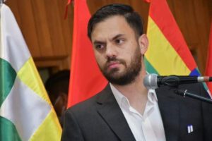 El ministro de Gobierno, Eduardo del Castillo, en una anterior conferencia de prensa sobre la toma del mercado de coca
