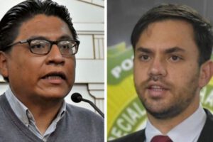 Ataques de ministros contra Evo Morales