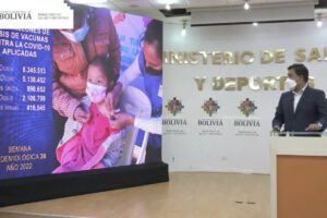 El ministro de Salud y Deportes, Jeyson Auza, durante el reporte epidemiológico semanal sobre Covid-19 en Bolivia