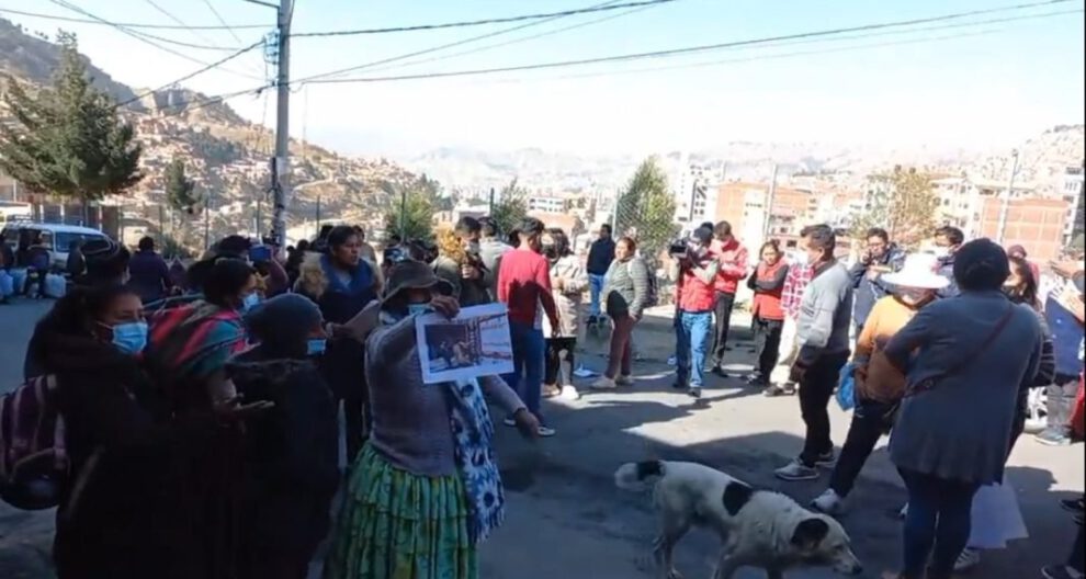 Amagues de enfrentamientos en Villa El Carmen