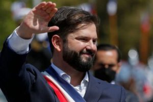 Popularidad de Boric tras el fallido referéndum constitucional en Chile