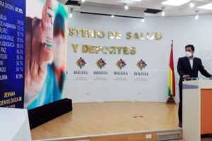 Investigación de recursos para vacunas solicitados por Camacho