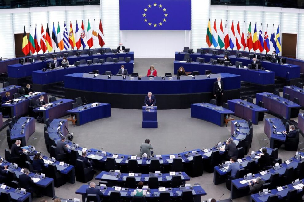Parlamento Europeo exige liberación del obispo nicaragüense Rolando Álvarez