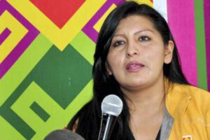 Soledad Chapetón pide a Eva Copa que no invente pruebas en su contra