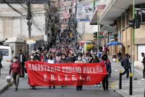 Maestros en emergencia ante la detención de dirigentes