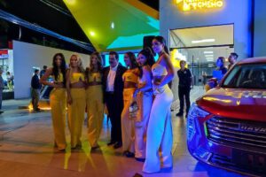 El alcalde Manfred Reyes Villa considera que la Expocruz es un aporte al PIB nacional
